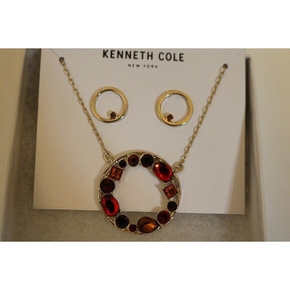 New Kenneth Cole NY Jewelry Necklace Set - Picture 2 of 5